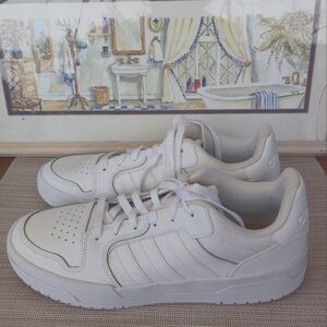 Men's Adidas "Entrap" Cloudfoam Triple White Leather Basketball Sneakers Size 10